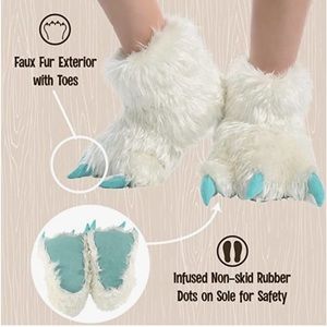 LAZY ONE Yeti Cat Paw Slippers/Shoes kids XSMALL toddler baby 5-8